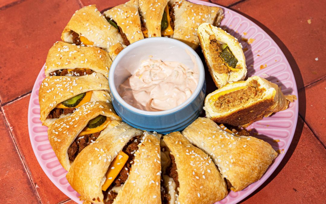 Tempeh Cheeseburger Crescent Ring